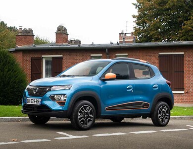 Dacia Spring à Yerres (Essonne)